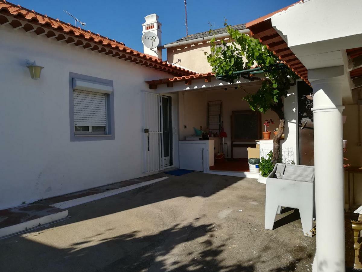Affittacamere Casa Dos Pedro'S Vila Nova  Esterno foto